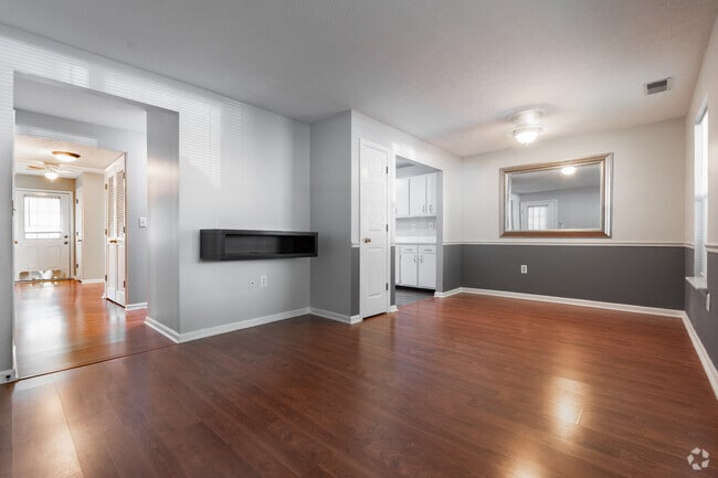 3BR, 1BA - 950SF - Living Room - 816-818 Rubel Ave