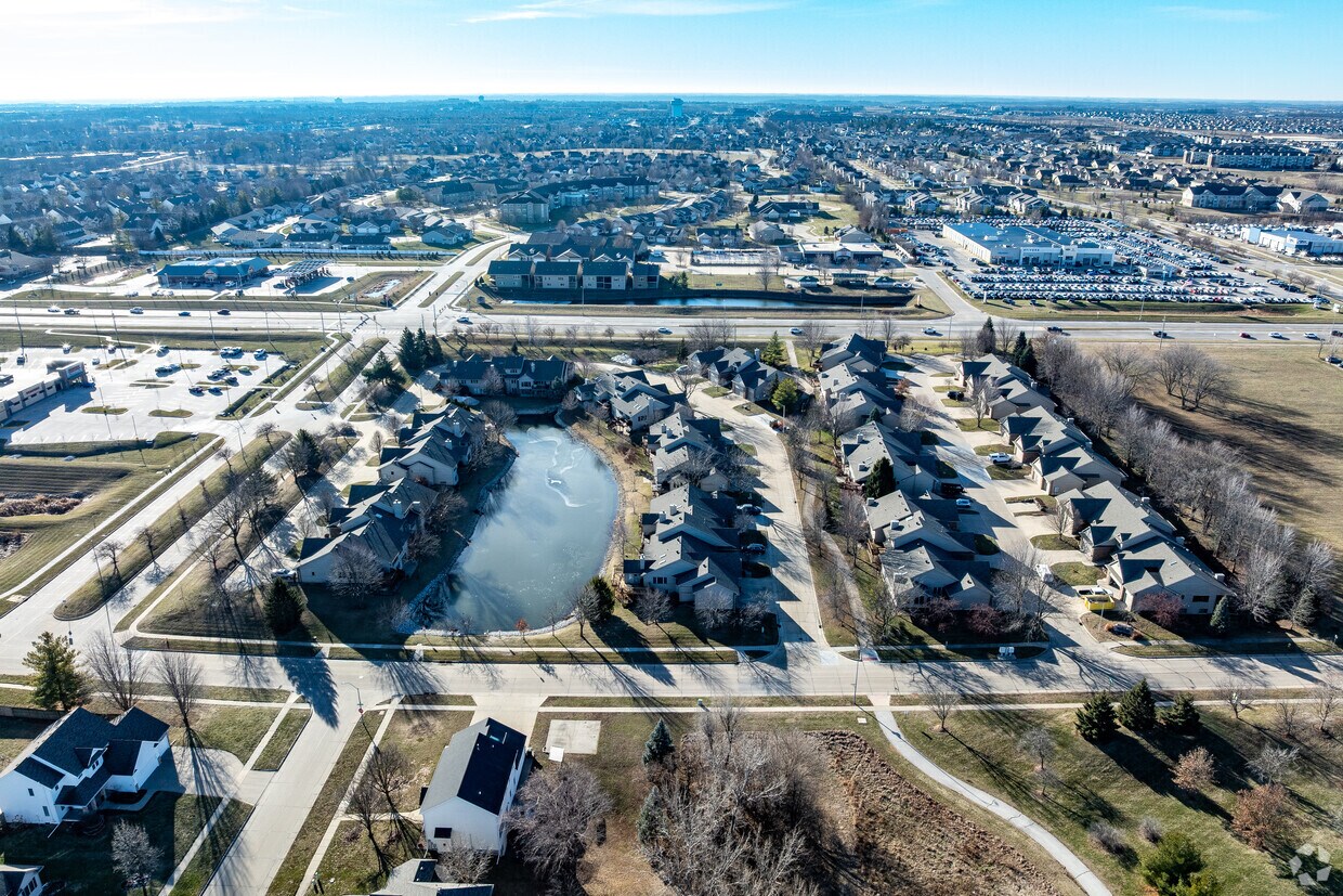 Foto aérea - Legacy Pointe of Waukee