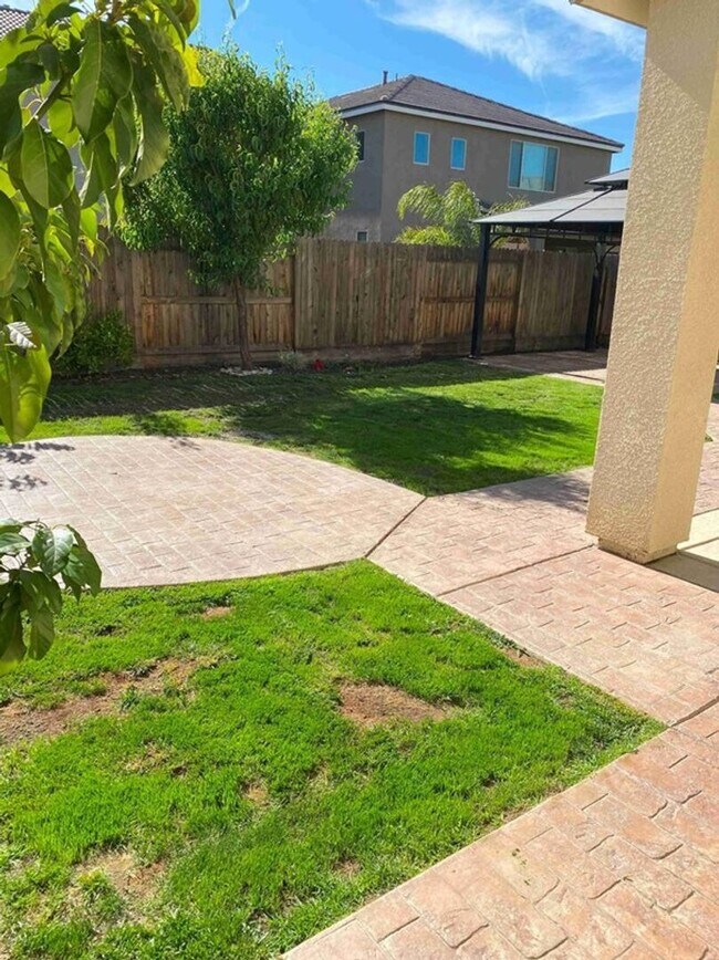 1580 Herring Lane (Barstow Dewolf) MO... House Rental in Clovis