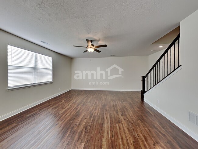 Foto del edificio - 8076 Rapala Ln