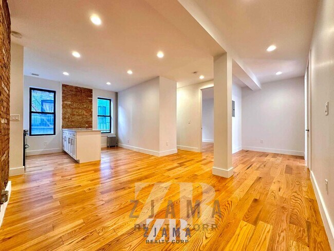 Foto del edificio - 410 Eastern Pkwy
