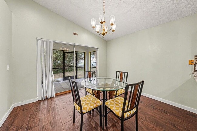 Building Photo - 1817 Coyote Pl