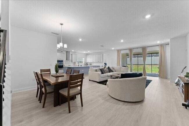 Building Photo - 4853 Cragmere Lp