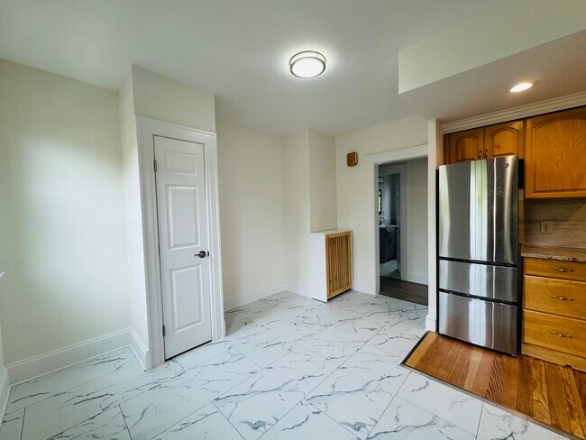 Foto del edificio - 52 Howard Ave