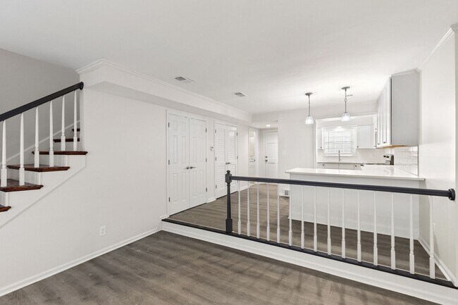 Foto del edificio - 155 S Eagle Creek Dr