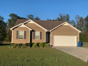 Building Photo - 273 John Mark Ct