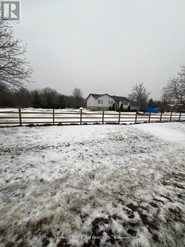 Photo du bâtiment - 9375 Simcoe County Rd 1