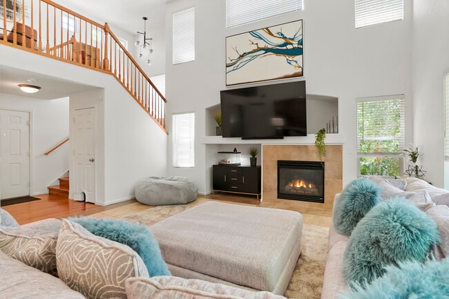 Building Photo - 16655 Trail Sky Cir