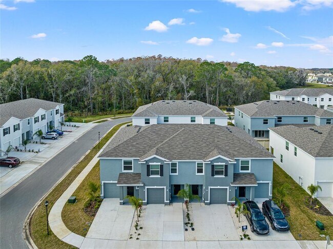 Foto del edificio - 1404 Colt Creek Pl