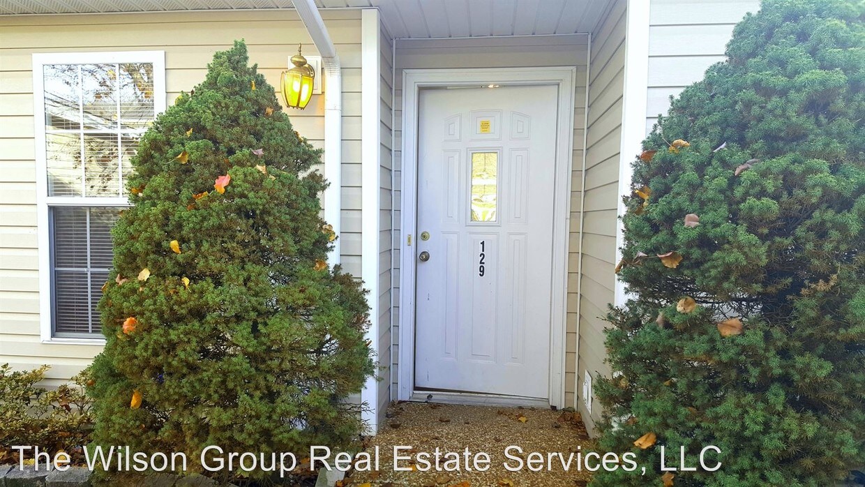 Primary Photo - 2 br, 2 bath House - 129 Lake Chateau Drive