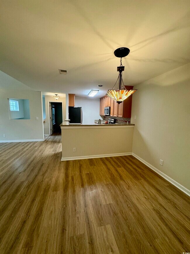 Foto del edificio - 4665 Fringetree Dr