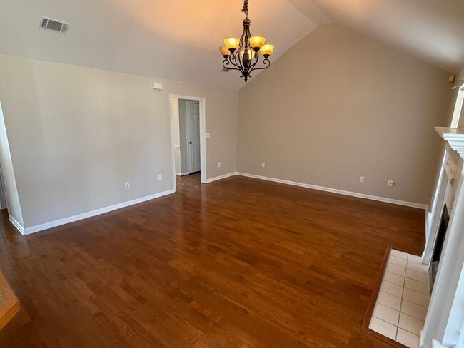 Building Photo - 4611 Shadow Moss Ct