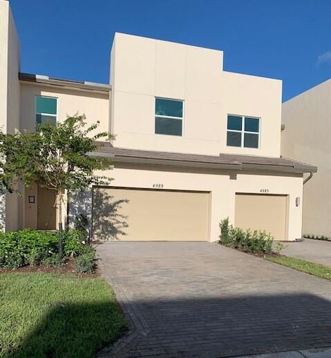 Building Photo - 4989 Navali Dr