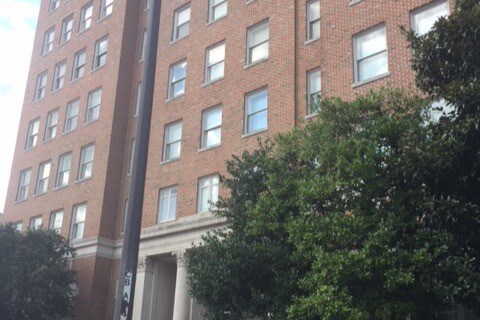 Foto del edificio - 2250 Highland Ave