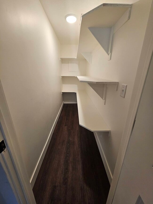 Foto del edificio - 725 N 150 E