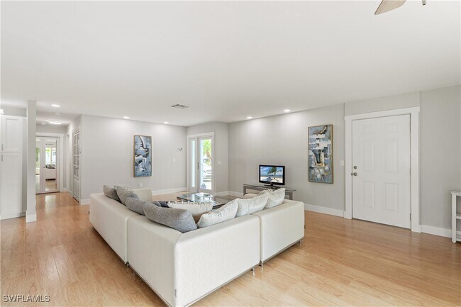 Foto del edificio - 200 Georgetown Blvd