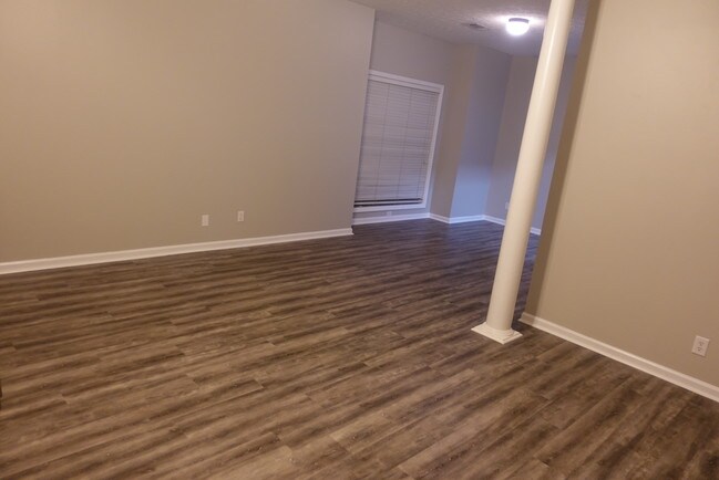 Building Photo - 6790 Canter Trail