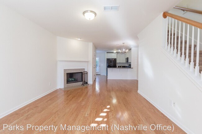 Building Photo - 2 br, 2.5 bath House - 1249 Riverbrook DR