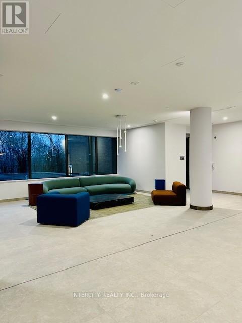 Building Photo - 1 Quarrington Lane