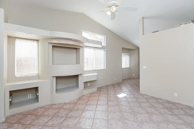 Building Photo - 2030 N 84th Ln