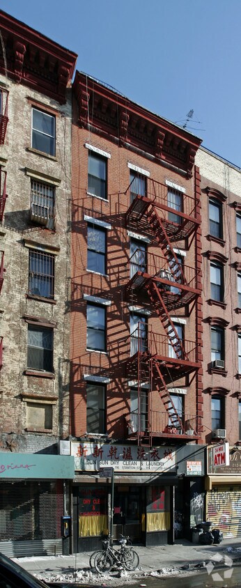 Primary Photo - 116 Stanton St
