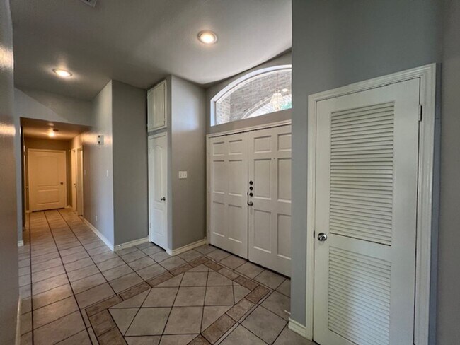 Building Photo - Crown Wood Subdivision