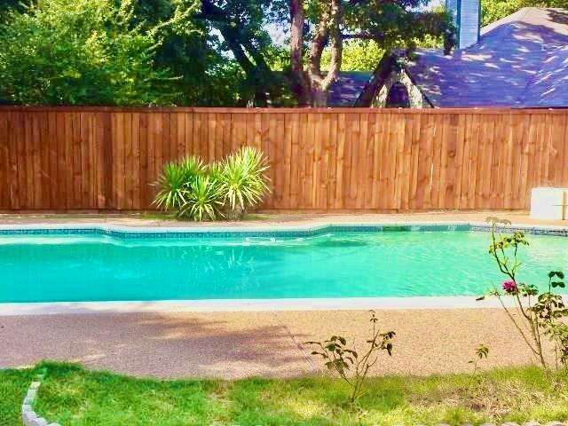 Foto del edificio - 4103 Spring Meadow Ln