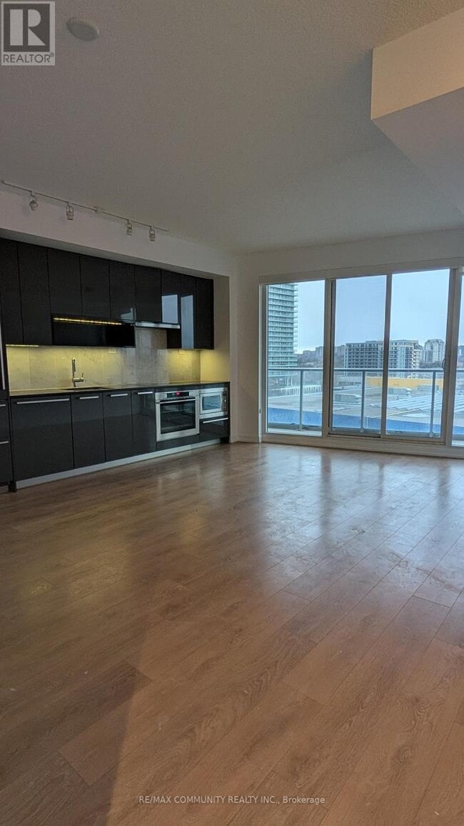 Building Photo - 117 McMahon Dr