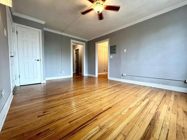 Photo - $500 Off Move-In! Beautiful 2-Bed, 2-Bath ... Apartment