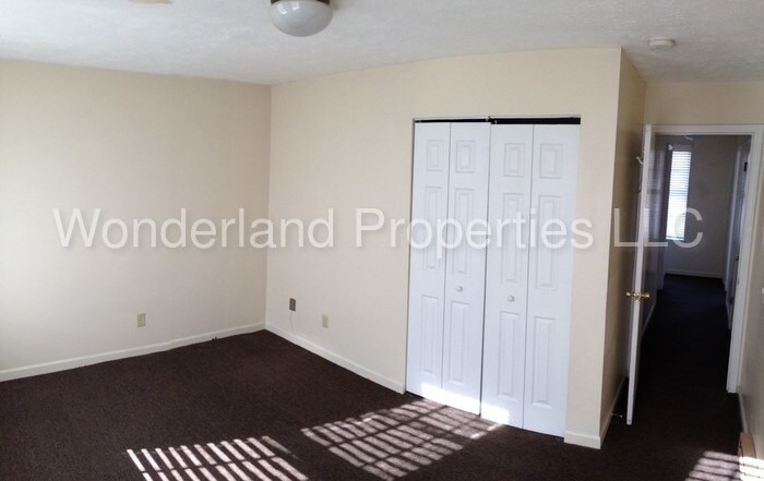 Building Photo - 110 W Main St