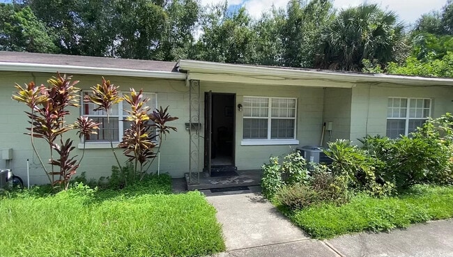 Foto del edificio - 214 E Drury Ave