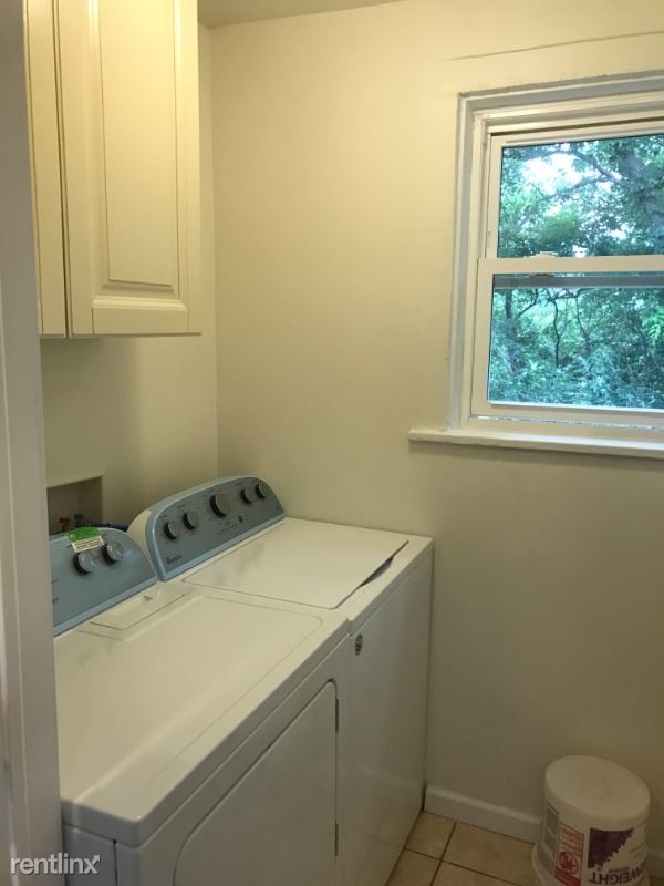 Building Photo - 2 br, 2 bath House - 3443 Webster Dr