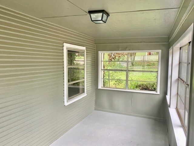 Foto del edificio - 711 Dent St