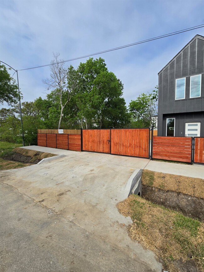 Foto del edificio - 4562 Teton St