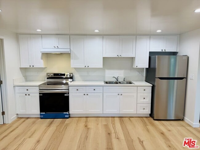 Foto del edificio - 2922 8th Ave