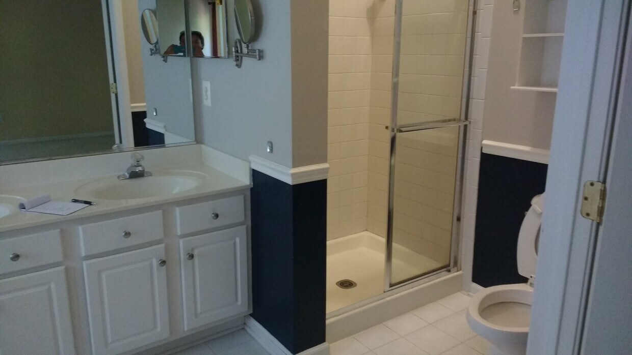 Foto principal - 6716 Percethony Court