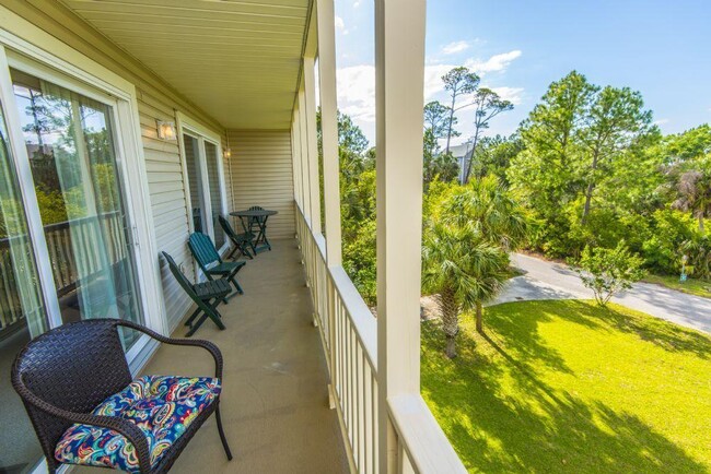 Building Photo - 315 Shadow Race Ln