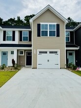Building Photo - 261 Christiana Ln