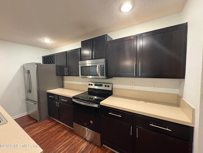 Foto del edificio - 3427 Biltmore Way