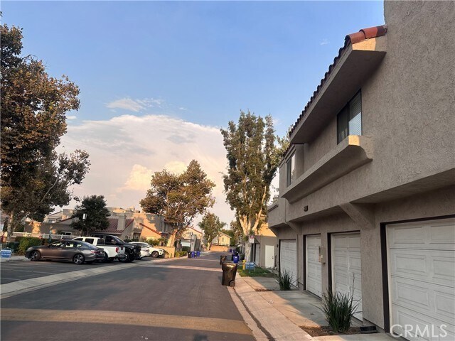 Foto del edificio - 9723 La Jolla Dr