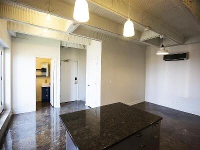 Foto del edificio - 1020 W Lawrence Ave