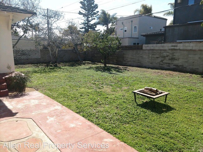 Building Photo - 3 br, 2 bath House - 3416 Bayonne Dr.