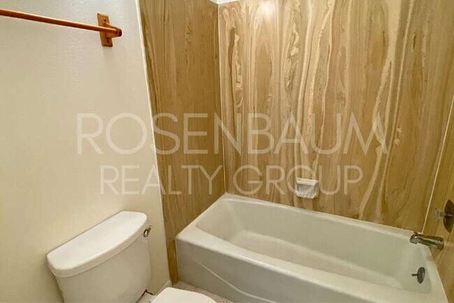 Foto del edificio - 2625 N Alvernon Way