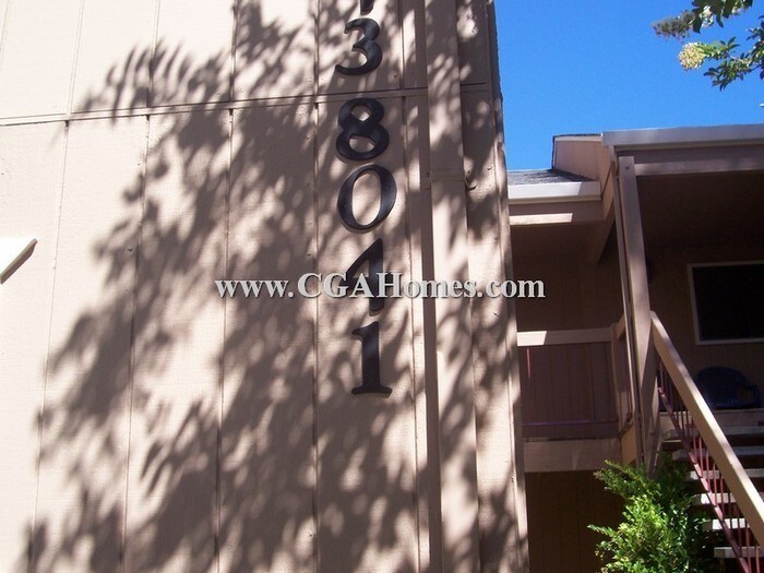 Foto principal - 8041 Arcade Lake Ln