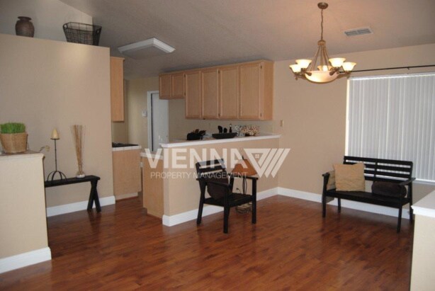 Foto del edificio - Cute Home in Antelope for Rent!