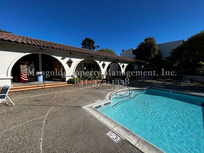 Foto del edificio - Spacious Condo Located At Ocean Forest Condominiums