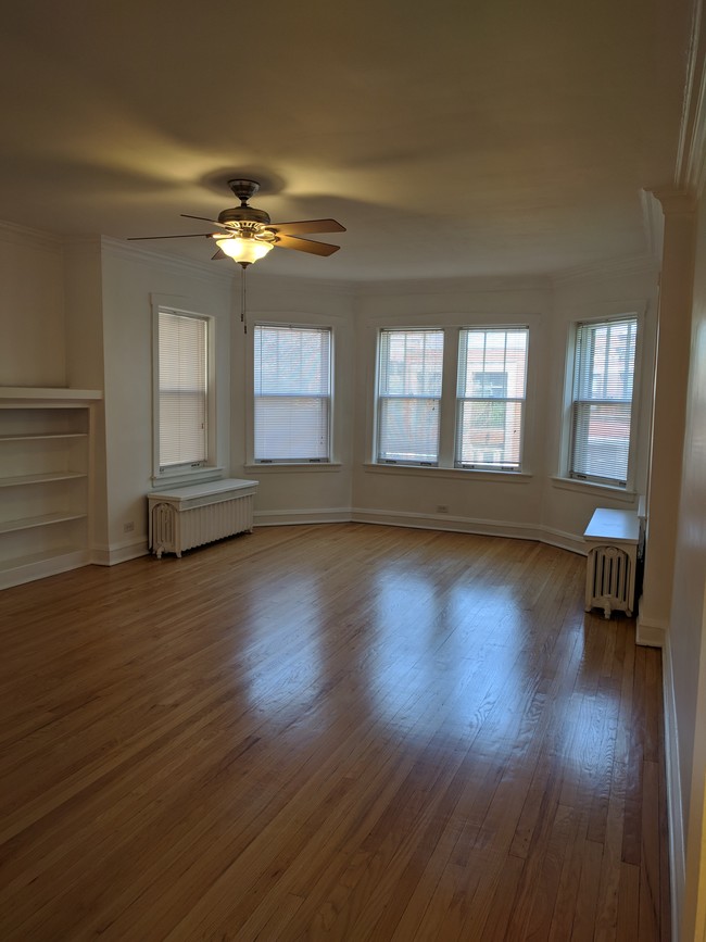 Living Room - 2234 N Campbell Ave