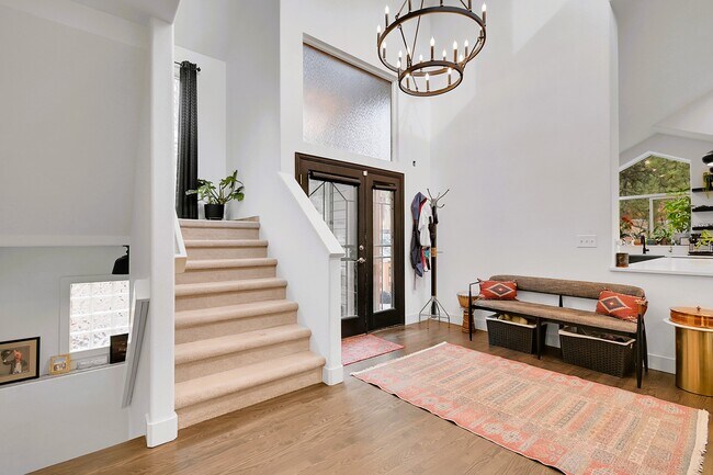 Foto del edificio - 28384 Kinnikinick Rd