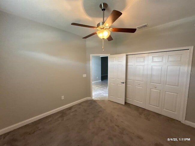 Building Photo - 146 Eloise Oaks Dr