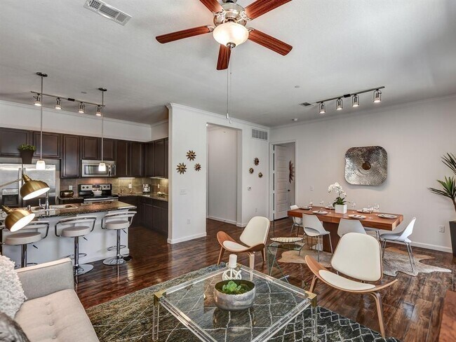 Foto del edificio - 2477 Farm to Market Rd 1488